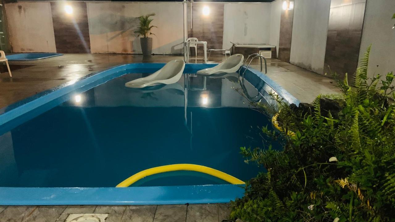 马蒂尼奥斯Casa Com 2 Piscinas别墅 外观 照片